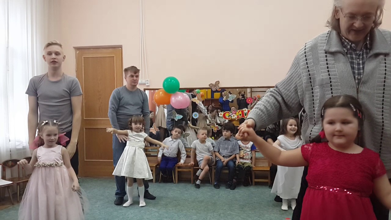 танец с папами - МАЛЕНЬКАЯ ДОЧКА фото