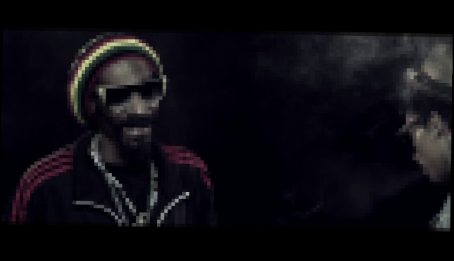 Видеоклип на песню Inhale The Love - Snoop Dogg & Wiz Khalifa Songs - French Inhale