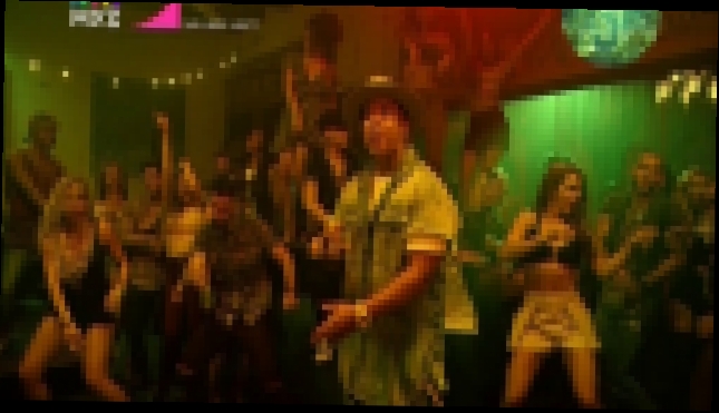 Видеоклип на песню Despacito - Luis Fonsi feat. Daddy Yankee — Despacito (Муз-ТВ) SA Lime-чарт. 3 место