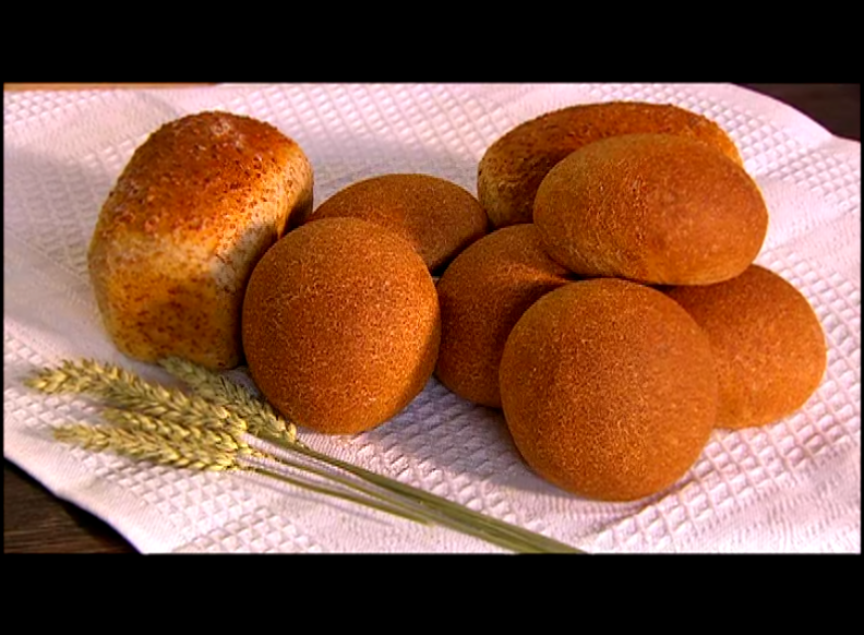 Видеоклип на песню Эба - Честный хлеб #16: Докторские хлебцы, Барвихинский хлеб