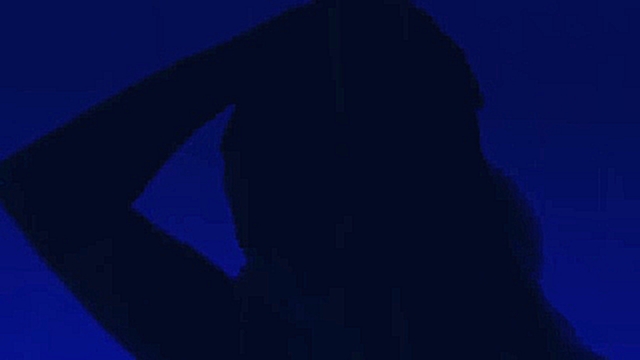 Видеоклип на песню Загляни в глаза мне (Индиго) - Дана Соколова — Отпусти меня (Премьера клипа, 2018)