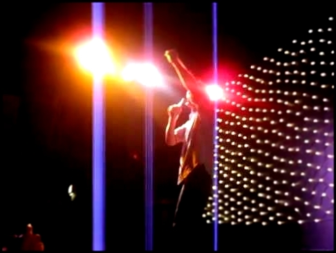 Видеоклип на песню Believer - John Maus - Believer (Live @ Tufnell Park Dome, London, 17.11.11)