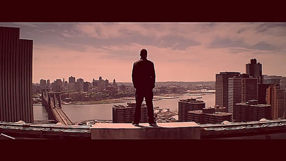 Видеоклип на песню Don't Be Afraid (feat. Mazefive) - Eminem - Not Afraid