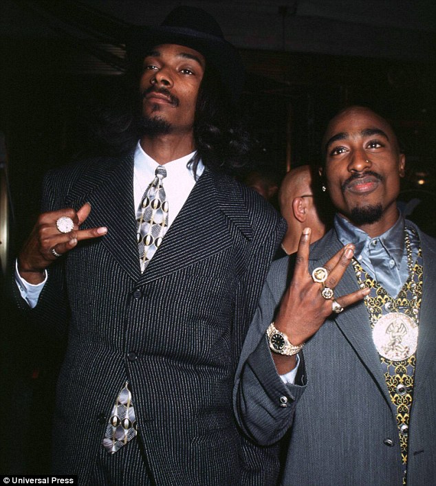 Snoop Dogg/Dr. Dre - Smoke weed everyday (BassBoosted by vanekPROFI) фото