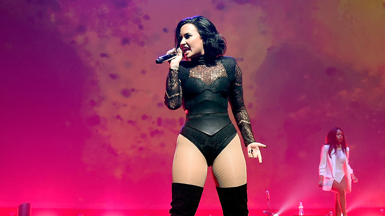 Ð’Ð¸Ð´ÐµÐ¾ÐºÐ»Ð¸Ð¿ Ð½Ð° Ð¿ÐµÑ�Ð½ÑŽ Sorry Not Sorry Demi Lovato Tribute - ÐŸÐ•Ð¡Ð�Ð˜: TERRY, Ann ...